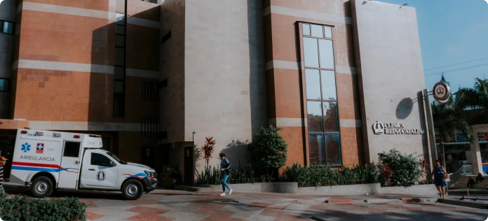 Banner Our Story Queen Catalina Img3