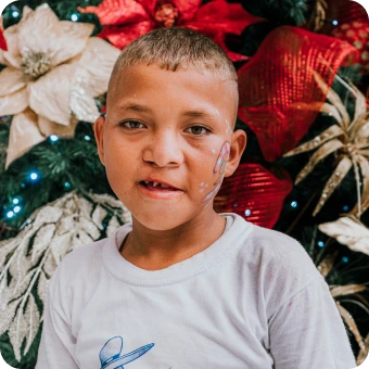 Give A Smile Queen Catalina Foundation Img9 Queen Catalina