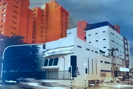 Modal Our Story Queen Catalina Img3