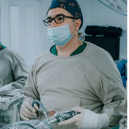 Who Performs Gastric Bypass Mobile Image